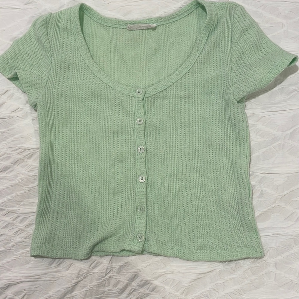 Cropped tee